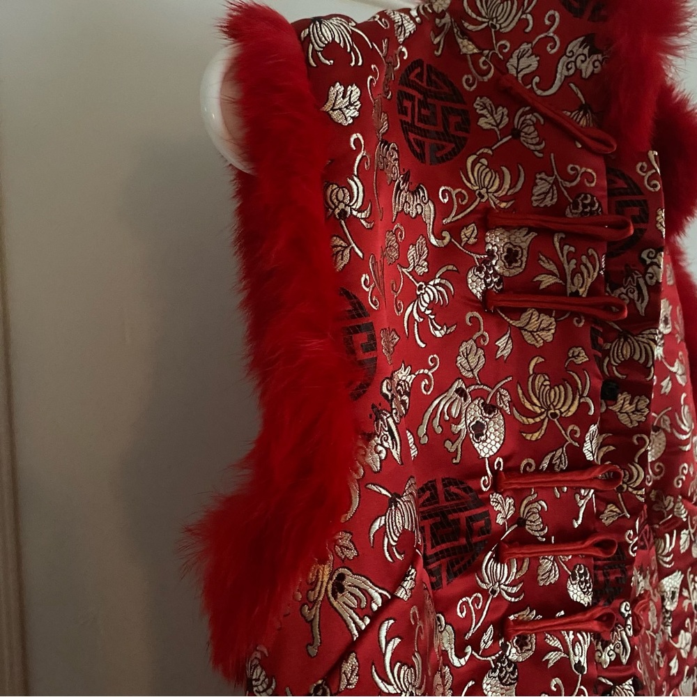 Vintage Chinese Red Gold Vest Soft fur trim Asian M